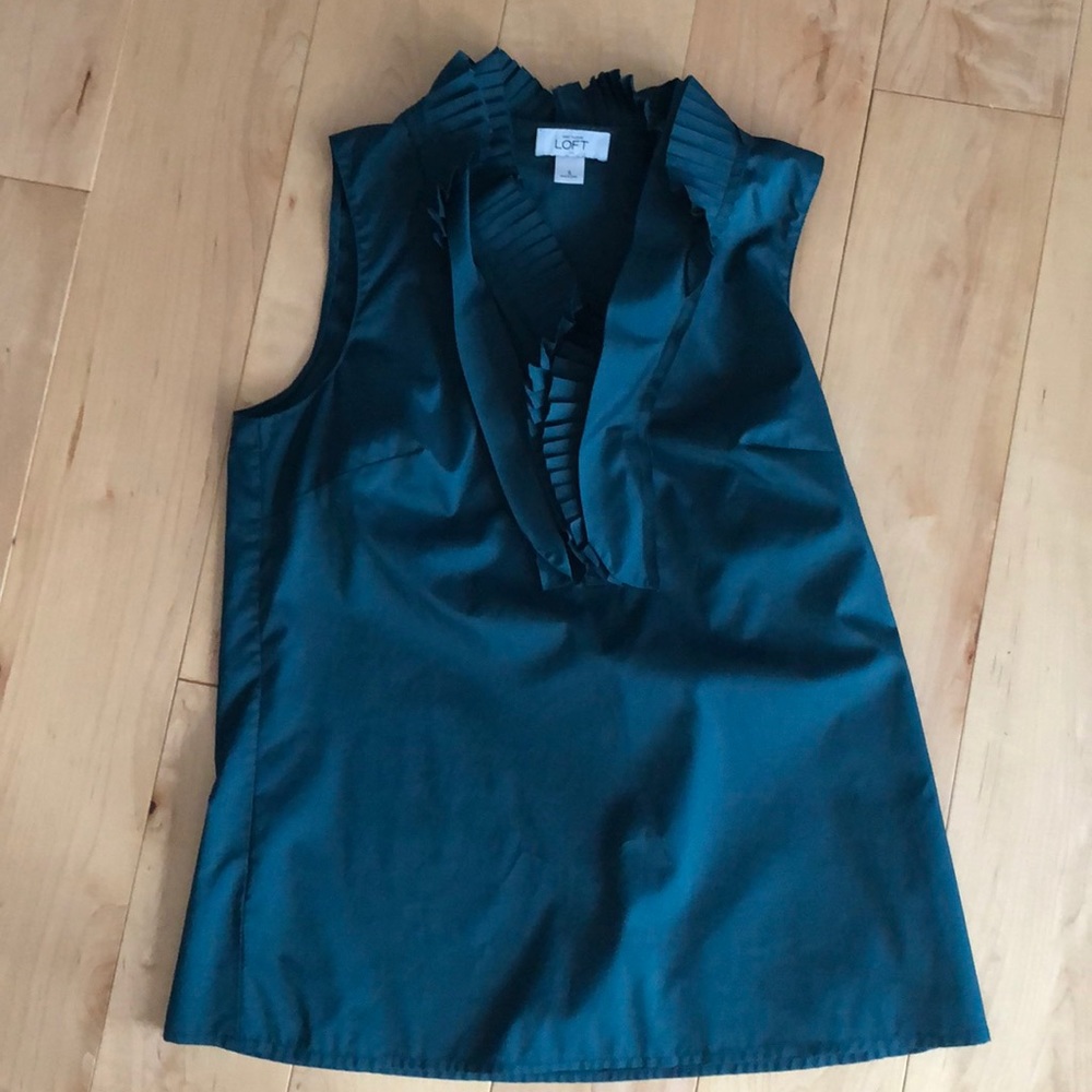 Teal Sleeveless blouse